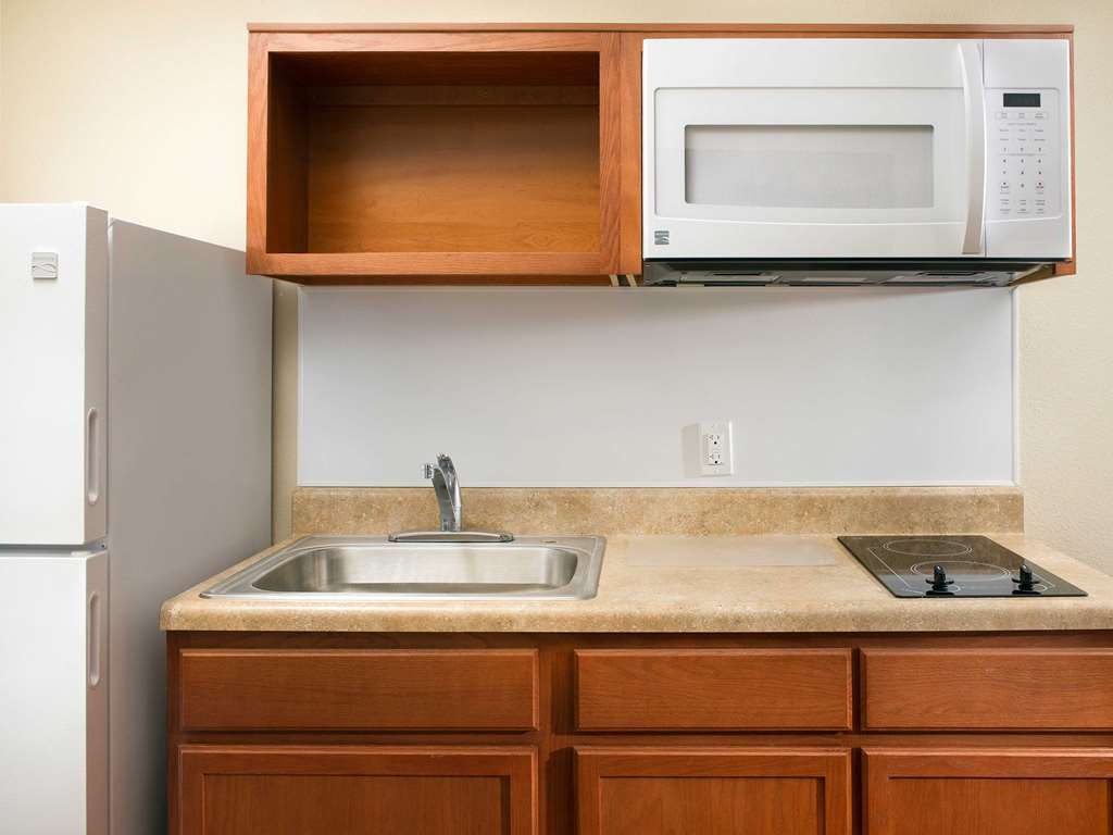Extended America Select - - West Hotel Kalamazoo