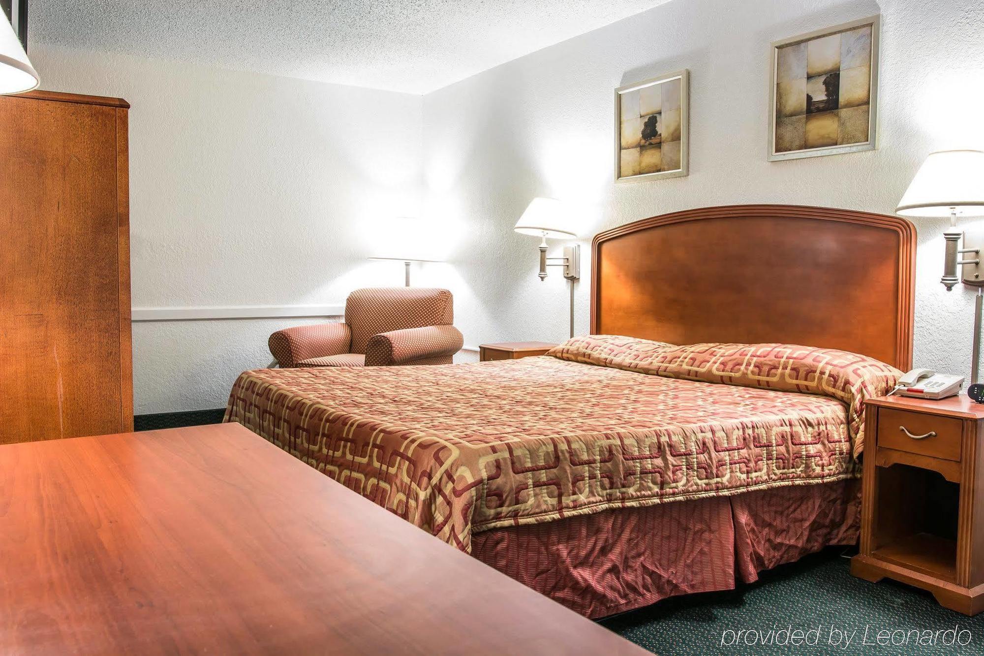 Lodge Econo