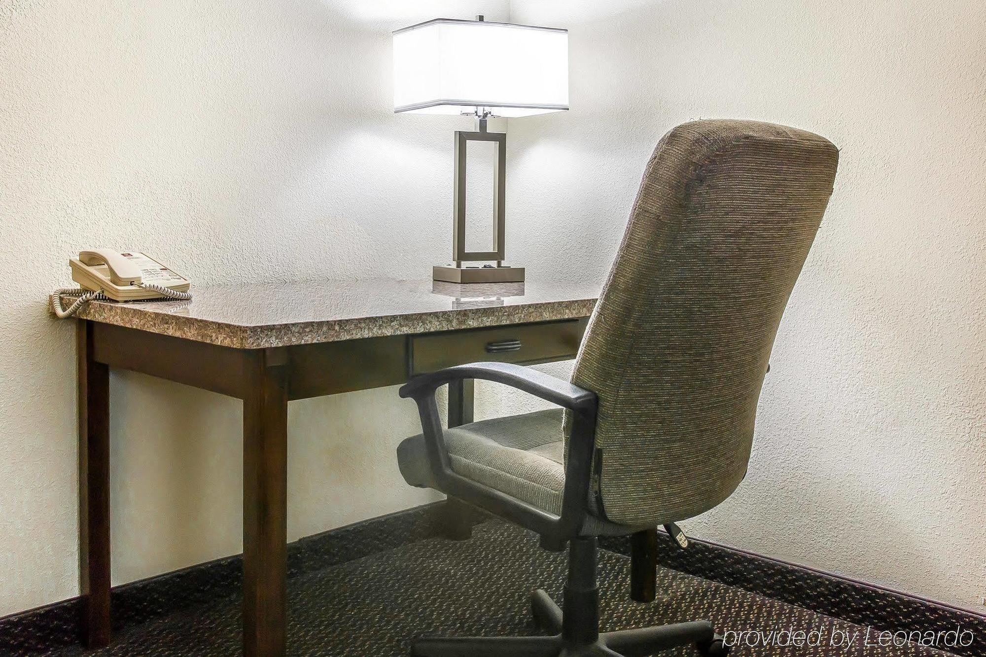 Clarion 3* Kalamazoo