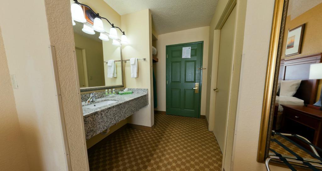 Country & By Radisson, Kalamazoo, Mi 3* Kalamazoo