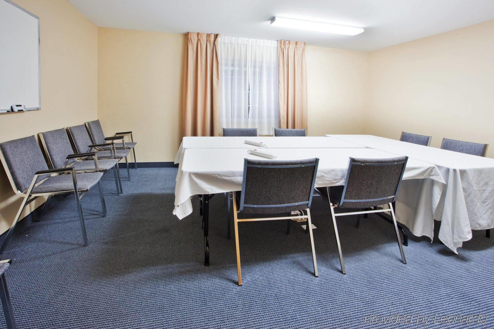 Hotel Candlewood By Ihg Kalamazoo