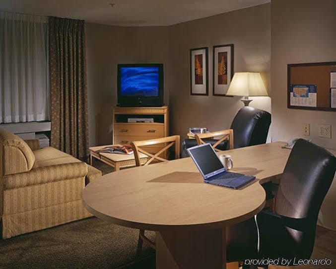 Candlewood By Ihg 2*