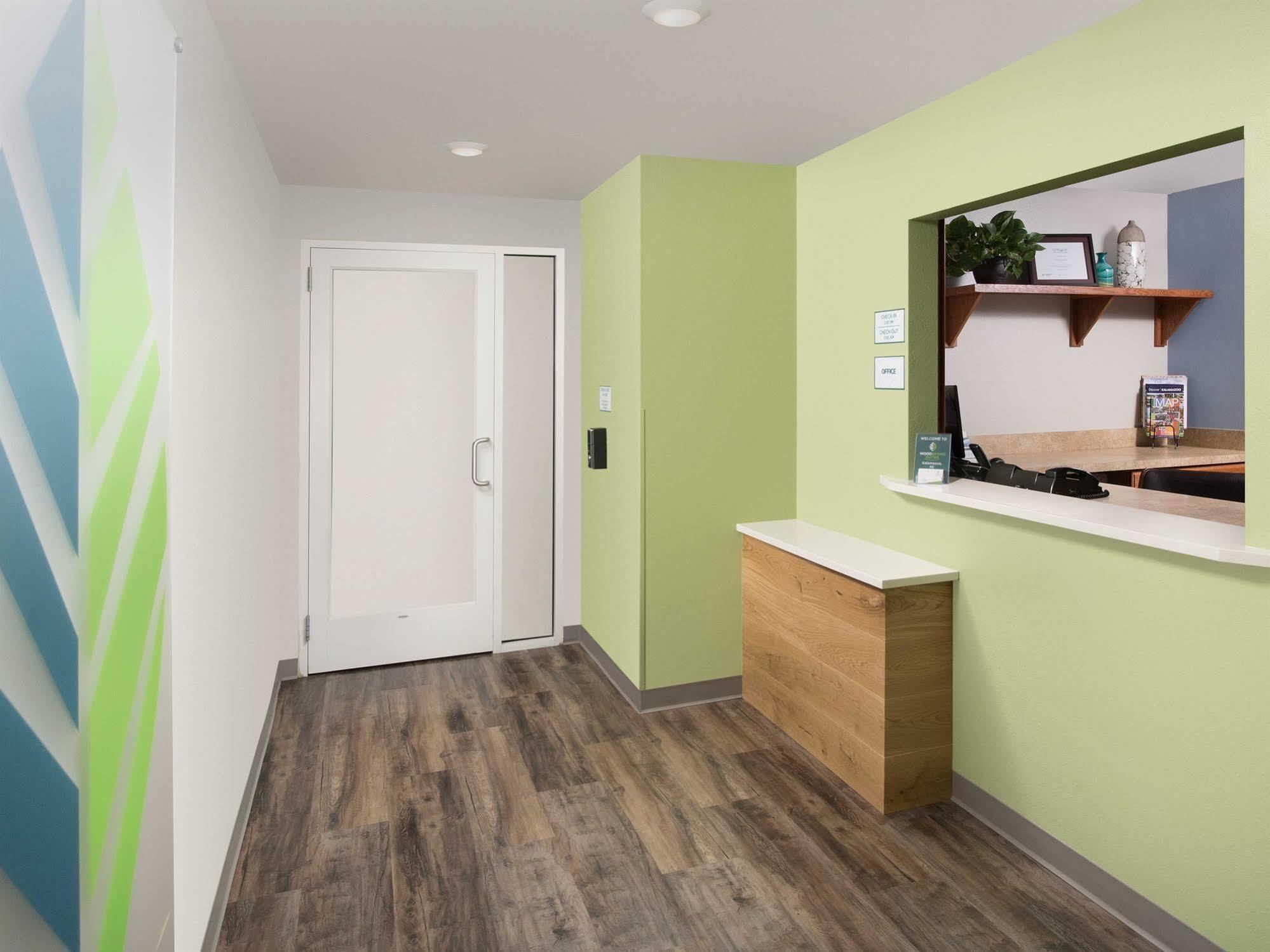 Extended America Select - - West Hotel Kalamazoo