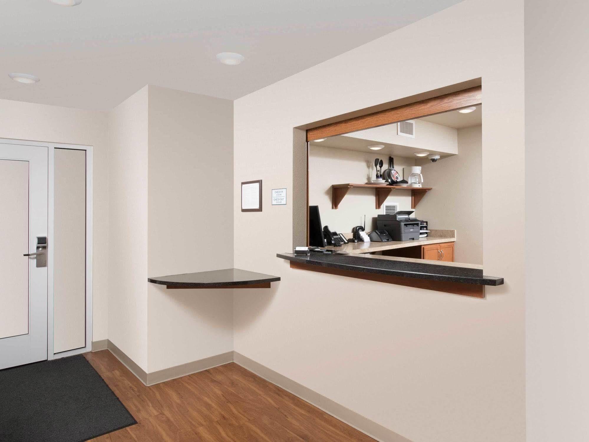Extended America Select - - West Hotel 2*