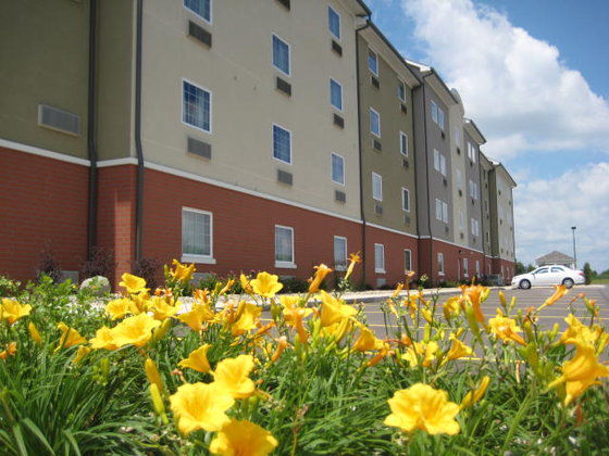 Candlewood By Ihg Hotel