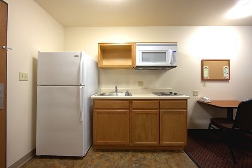 Extended America Select - - West Hotel