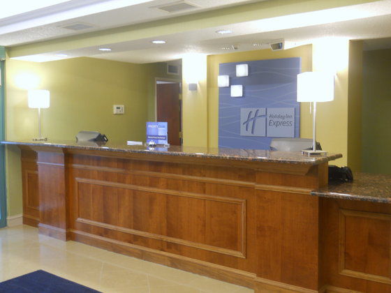 Express & Kalamazoo, An Ihg 2*