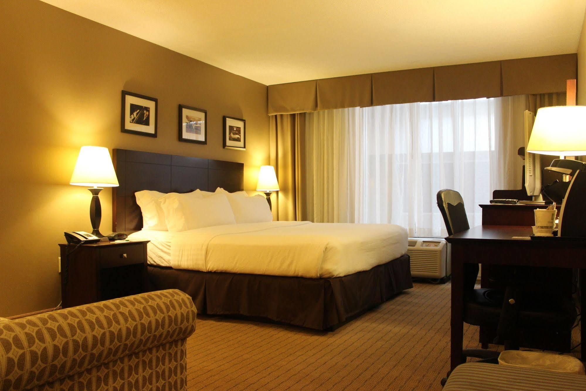 Hotel Delta By Marriott Conference Center Kalamazoo