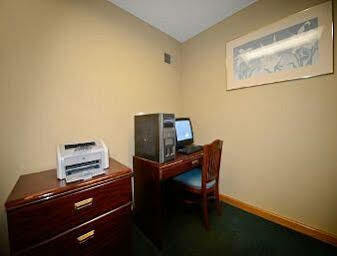 Motel Days & By Wyndham