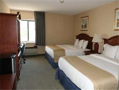 Hotel Baymont By Wyndham West 3*